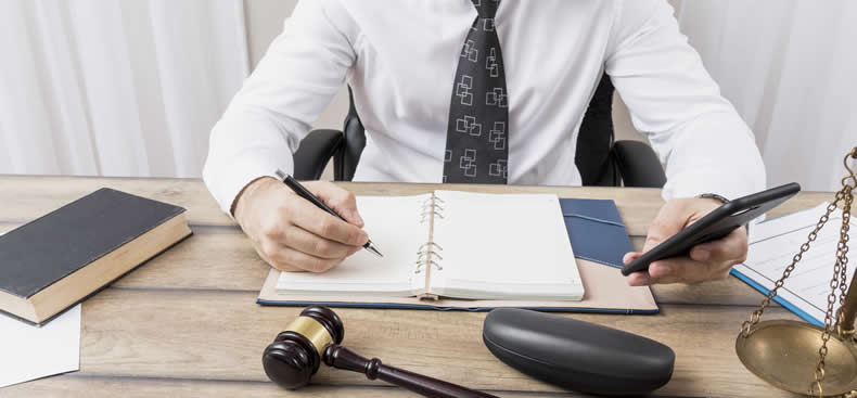 Decorar el despacho de los abogados